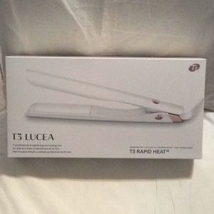 Brand New T3 Lucea 1” Styling Iron
